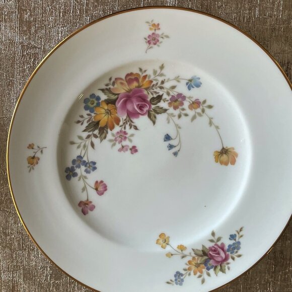 Noritake Ireland Vintage Dinnerware Set for Two - Picture 2 of 4